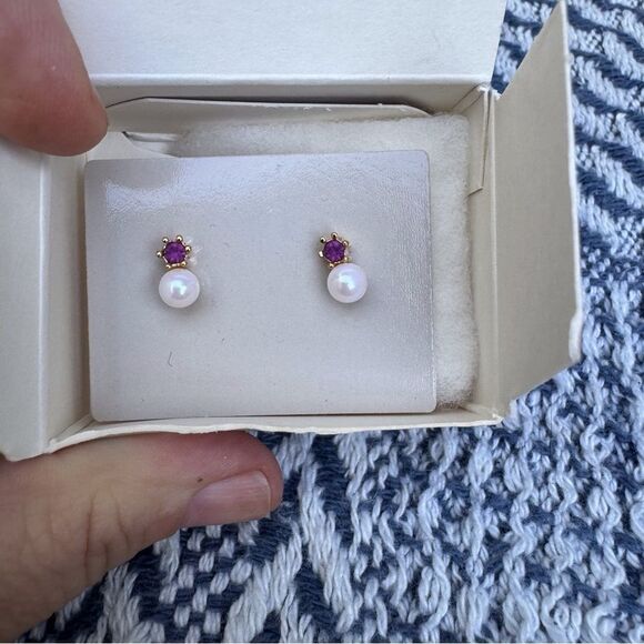 Avon Lustrous simulated birthstone and pearl earrings - Picture 1 of 4